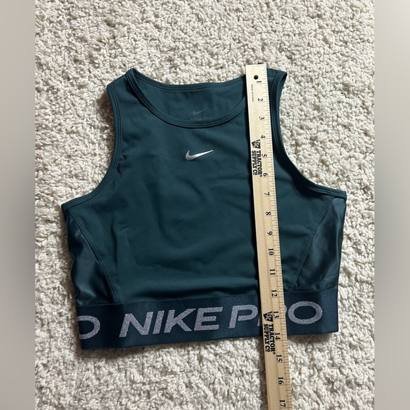 Women’s Size XS Nike Pro Dark Green Sports Bra NWT - Picture 5 of 6